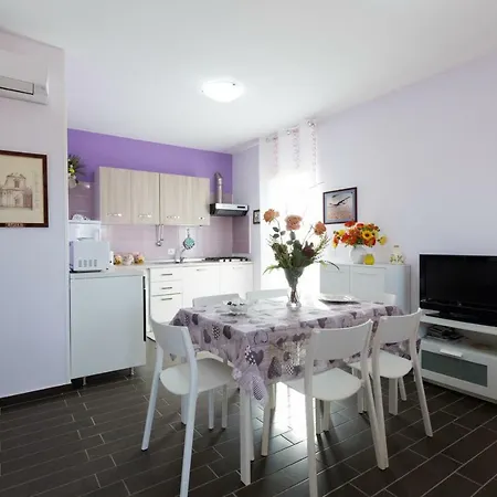 Casa Melograno Laureana Cilento