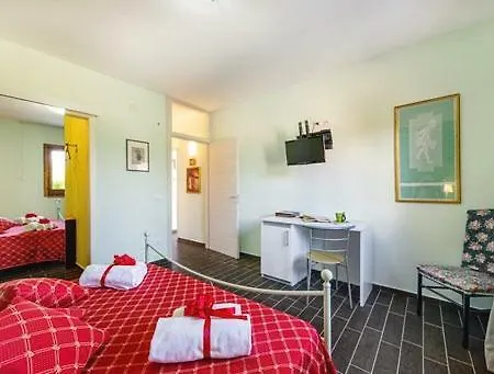 Casa Melograno * Laureana Cilento